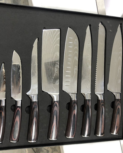 8 Damascus Pattern Stainless Steel Chef's Knives