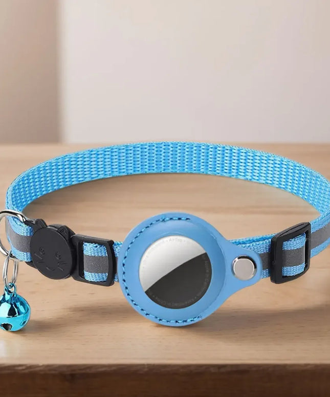Reflective Cat Collar with Apple AirTag Holder Adjustable and Stylish Design for Kitten Safety