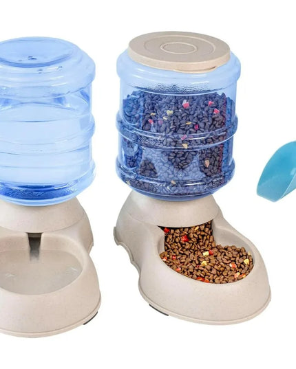6Meal Automatic Pet Feeding Solution with Integrated Water Dispenser for Cats and Dogs in Set Includes Food Scoop Ideal for Sma